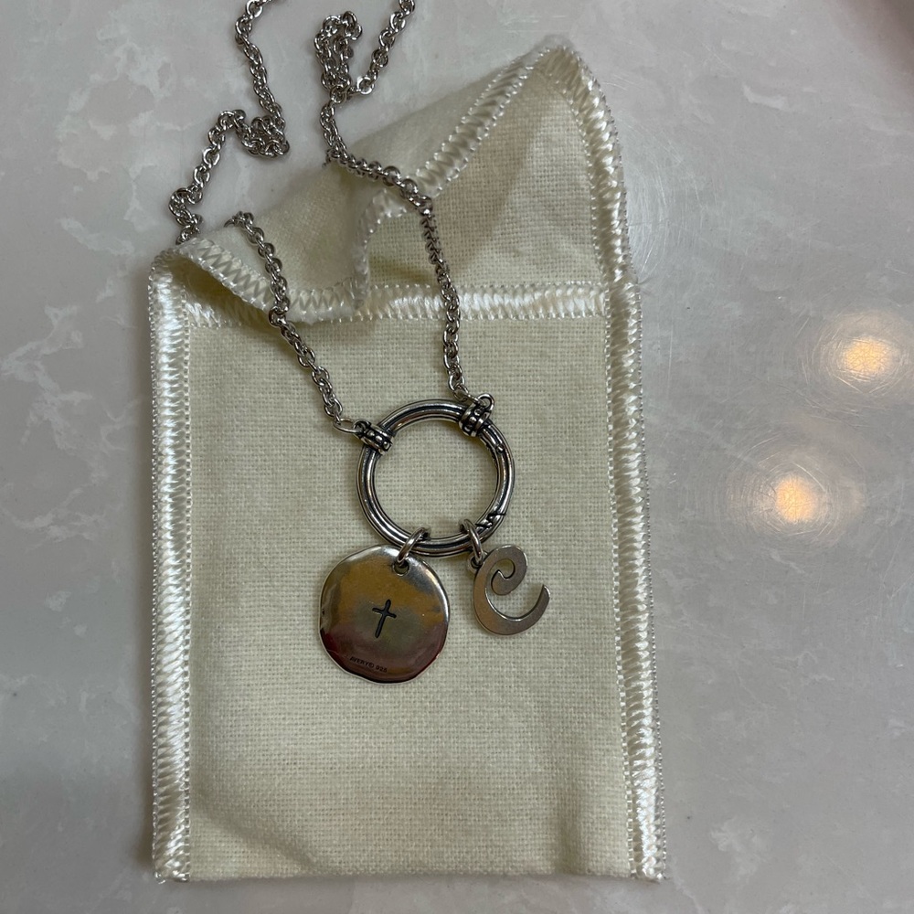 BRAND NEW James Avery necklace with pendant charms in silver